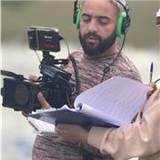 Réalisateur de cinéma et explorateur des arts visuels, je donne des cours pour les amateurs et débutante dans l’audiovisuel